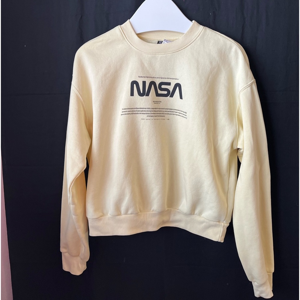 NASA sweat shirt
